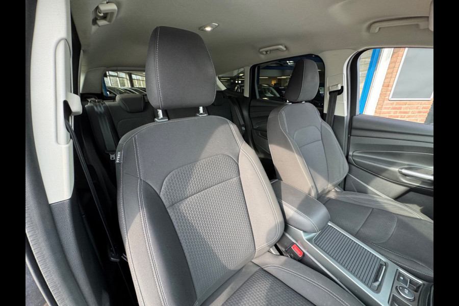 Ford Kuga 1.5 Titanium Styling Pack 2018 NAVI CLIMA Trekh NAP