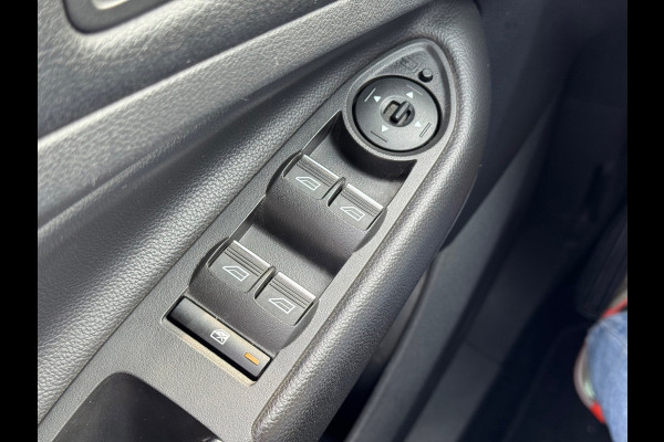 Ford Kuga 1.5 Titanium Styling Pack 2018 NAVI CLIMA Trekh NAP