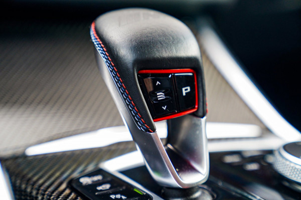 BMW 4 Serie Coupé M4 Competition | Carbon Kuipstoelen | Stuurwiel Verwarming | Carbon Interieur/Exterieur | 360 Camera | Memory