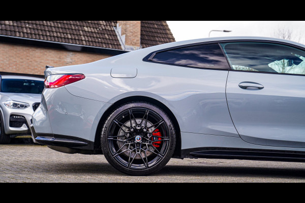 BMW 4 Serie Coupé M4 Competition | Carbon Kuipstoelen | Stuurwiel Verwarming | Carbon Interieur/Exterieur | 360 Camera | Memory