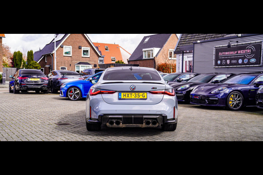BMW 4 Serie Coupé M4 Competition | Carbon Kuipstoelen | Stuurwiel Verwarming | Carbon Interieur/Exterieur | 360 Camera | Memory