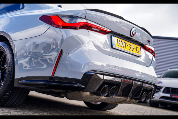 BMW 4 Serie Coupé M4 Competition | Carbon Kuipstoelen | Stuurwiel Verwarming | Carbon Interieur/Exterieur | 360 Camera | Memory
