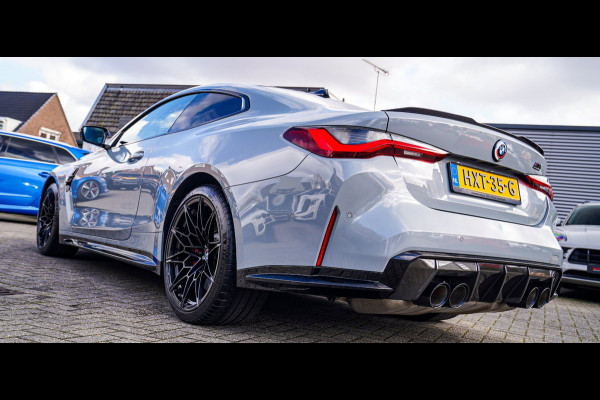 BMW 4 Serie Coupé M4 Competition | Carbon Kuipstoelen | Stuurwiel Verwarming | Carbon Interieur/Exterieur | 360 Camera | Memory