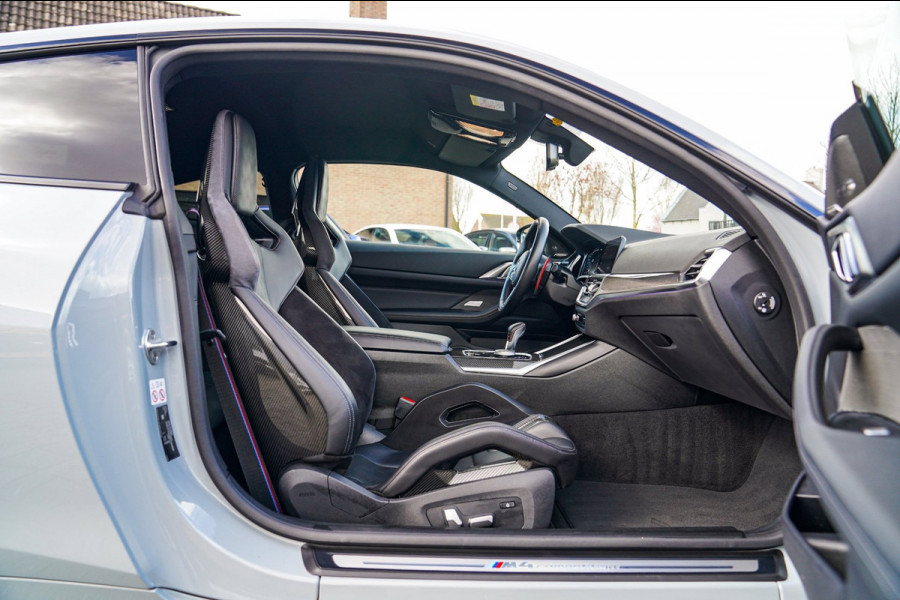 BMW 4 Serie Coupé M4 Competition | Carbon Kuipstoelen | Stuurwiel Verwarming | Carbon Interieur/Exterieur | 360 Camera | Memory