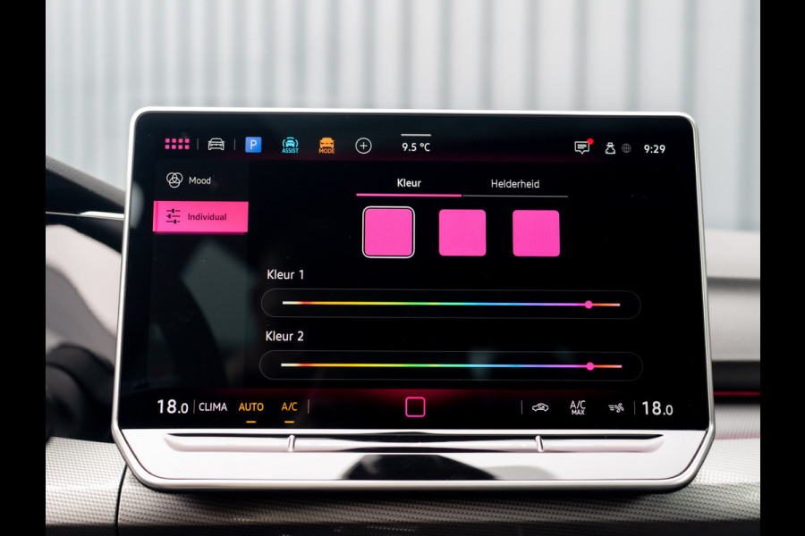 Volkswagen Golf 1.5 eTSI 50 Edition | Panodak | Trekhaak wegkl. | Stoelgeheugen | Head Up | IQ Light | Prijs Rijklaar!!