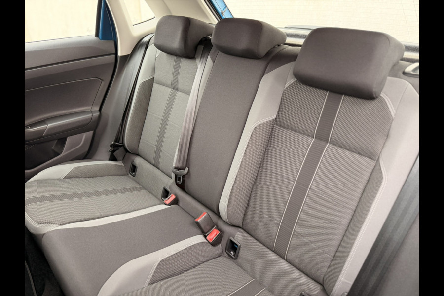 Volkswagen Polo 1.0 TSI Virtual 17'' LED ACC Camera CarPlay Navi Stoelverwarming