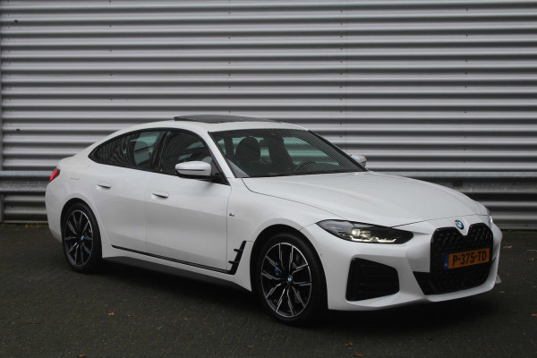 BMW 4 Serie Gran Coupé 420i 184pk Business Edition Plus AUTOMAAT Panoramadak NL-Auto NAP