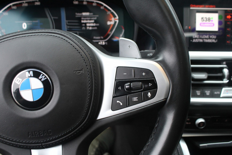 BMW 4 Serie Gran Coupé 420i 184pk Business Edition Plus AUTOMAAT Panoramadak NL-Auto NAP