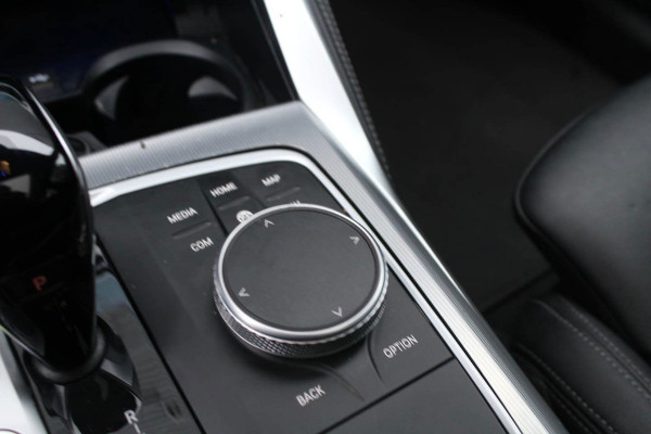 BMW 4 Serie Gran Coupé 420i 184pk Business Edition Plus AUTOMAAT Panoramadak NL-Auto NAP