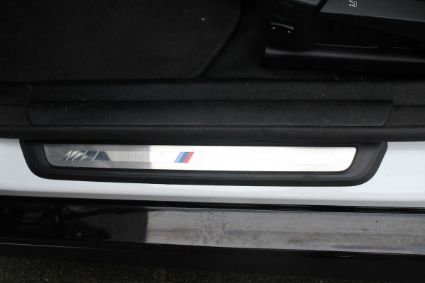 BMW 4 Serie Gran Coupé 420i 184pk Business Edition Plus AUTOMAAT Panoramadak NL-Auto NAP