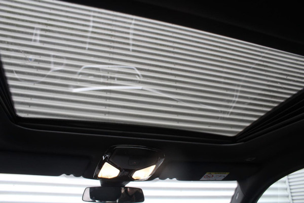 BMW 4 Serie Gran Coupé 420i 184pk Business Edition Plus AUTOMAAT Panoramadak NL-Auto NAP