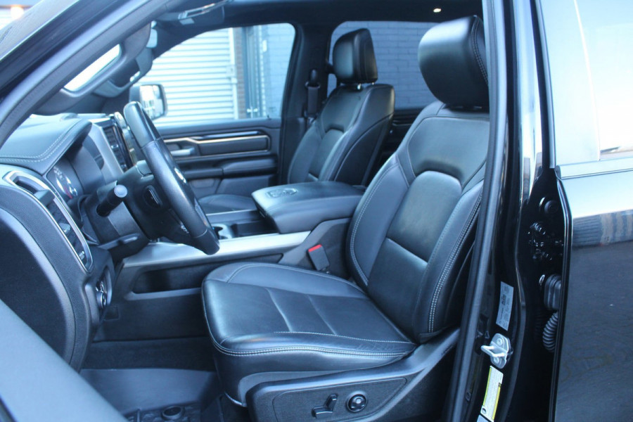 Dodge Ram 1500 5.7 V8 402pk 4x4 Crew Cab Sport LPG Panoramadak Luchtvering