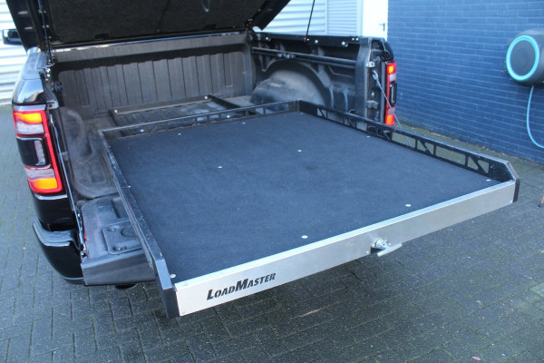 Dodge Ram 1500 5.7 V8 402pk 4x4 Crew Cab Sport LPG Panoramadak Luchtvering