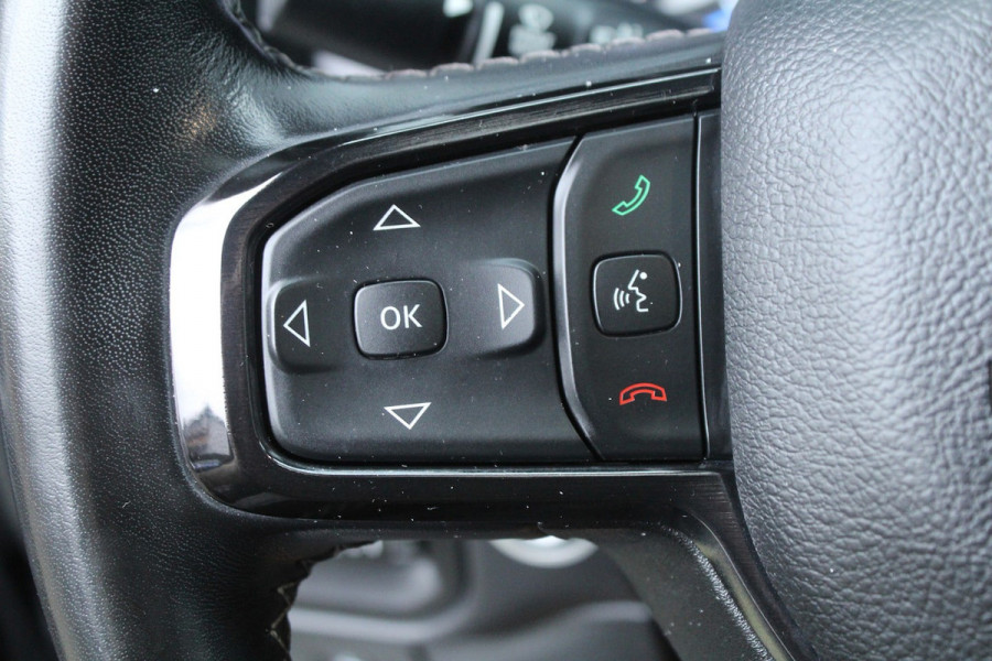 Dodge Ram 1500 5.7 V8 402pk 4x4 Crew Cab Limited LPG Panoramadak