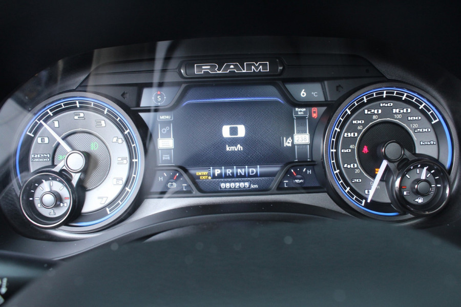 Dodge Ram 1500 5.7 V8 402pk 4x4 Crew Cab Limited LPG Panoramadak