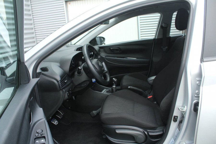 Hyundai Bayon 1.0 T-GDI 101pk Comfort NL-Auto NAP Trekhaak