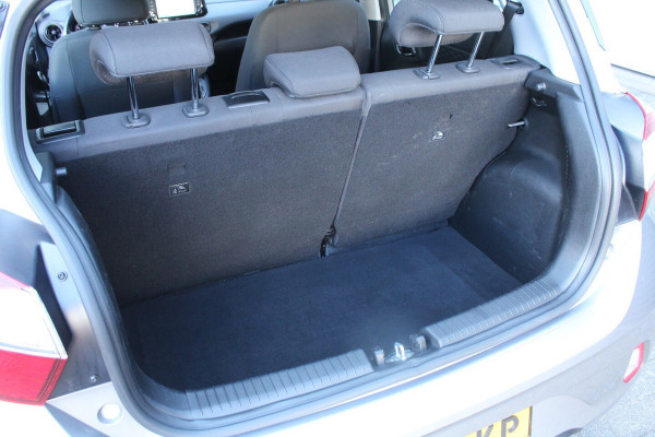 Hyundai i10 1.0 67pk Comfort Smart 5-zits NL-Auto NAP