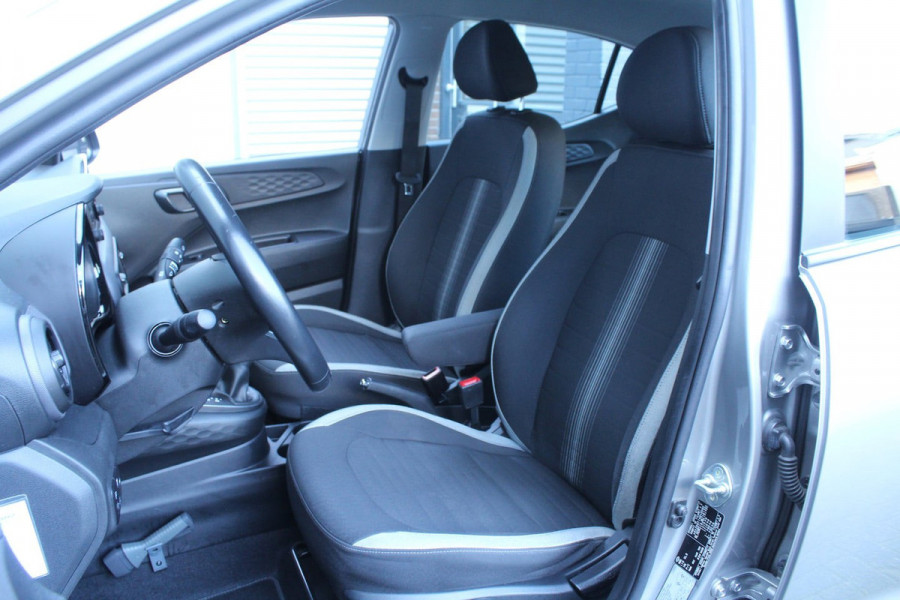 Hyundai i10 1.0 67pk Comfort Smart 5-zits NL-Auto NAP