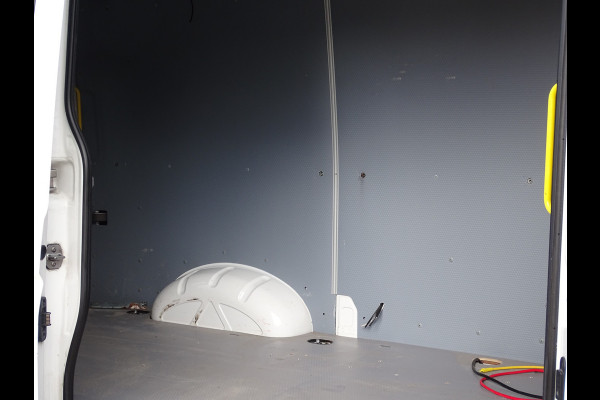 Volkswagen Crafter 2.0 TDI L3H3