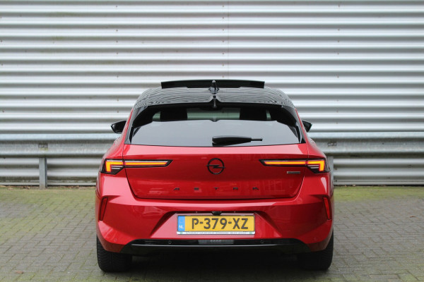 Opel Astra 1.6 181pk Hybrid Edition AUTOMAAT Panoramadak NL-Auto NAP