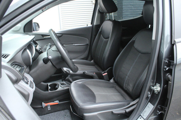 Opel KARL 1.0 ecoFLEX 75pk Innovation AUTOMAAT NL-Auto NAP
