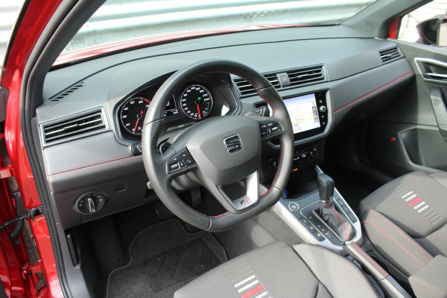 Seat Arona 1.0 TSI 116pk FR Business Intense DSG7 NL-Auto NAP