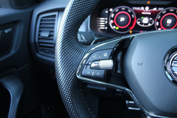 Škoda Kodiaq 1.5 TSI 150pk Sportline Business 7p. DSG7 Panoramadak NL-Auto NAP