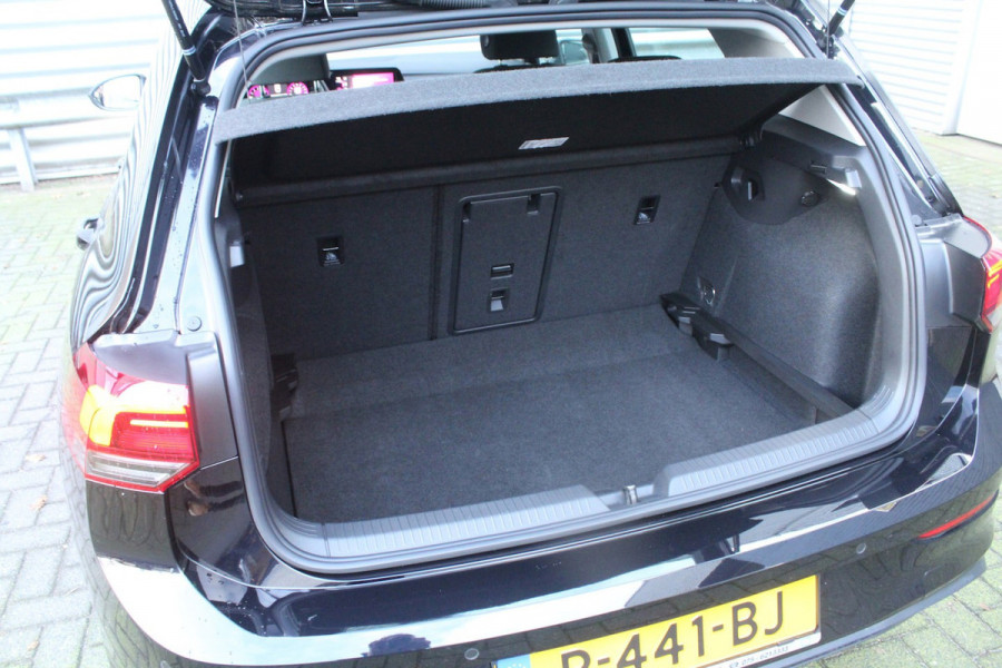 Volkswagen Golf 1.0 TSI 111pk Life NL-Auto NAP