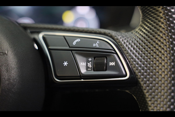 Audi A5 Sportback 40 TFSI RS5 Look / AUT / 204 PK / Virtual Cockpit / APPLE CARPLAY / Cruise Control / Camera / Led / Pdc / 19 Inc