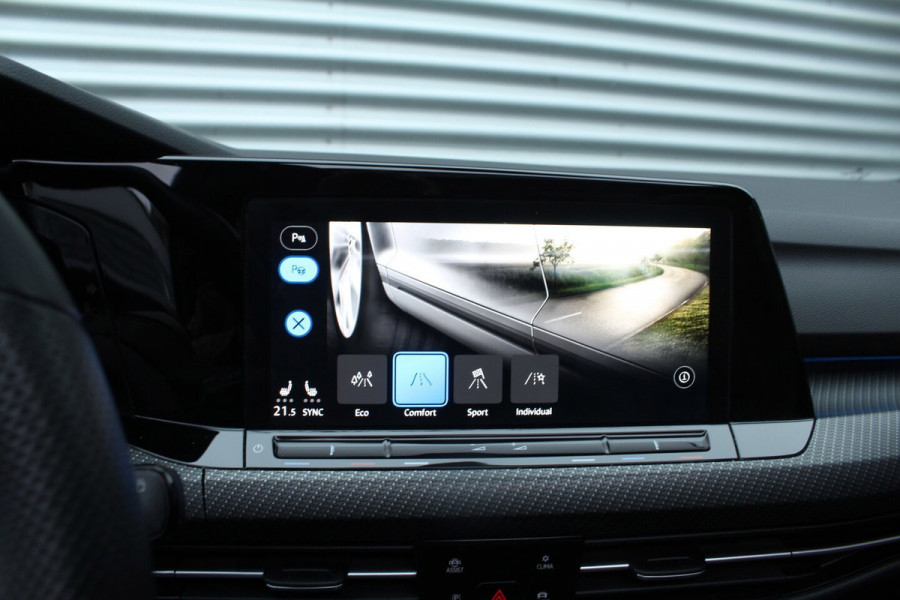 Volkswagen Golf Variant 1.5 eTSI R-Line Business