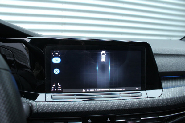 Volkswagen Golf Variant 1.5 eTSI R-Line Business