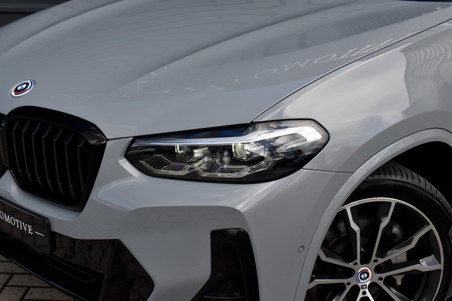 BMW X3 xDrive30e M Sport Shadow | Pano | ACC | Elek. Trekhaak | Camera | Live Cockpit Pro | 20'' Wielen |