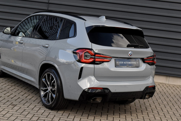 BMW X3 xDrive30e M Sport Shadow | Pano | ACC | Elek. Trekhaak | Camera | Live Cockpit Pro | 20'' Wielen |