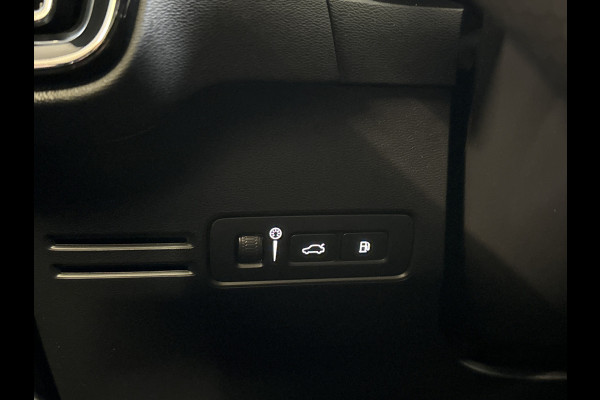 Volvo XC40 1.5 T5 262 PK AUT. RECHARGE R-DESIGN CAMERA/LEDER/PANORAMADAK****