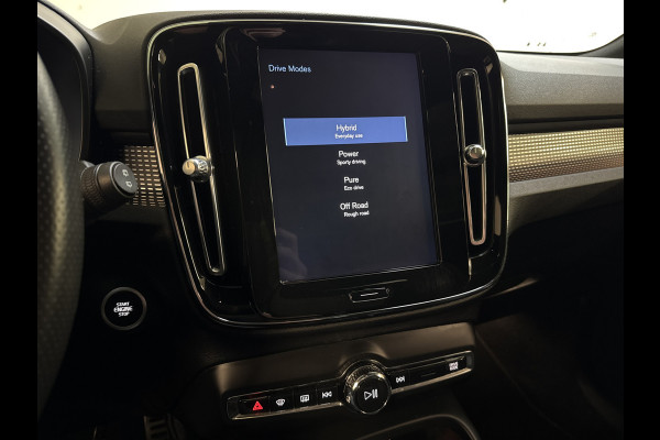 Volvo XC40 1.5 T5 262 PK AUT. RECHARGE R-DESIGN CAMERA/LEDER/PANORAMADAK****