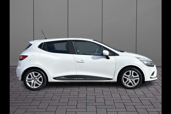 Renault Clio 1.5 dCi Ecoleader Zen | NL-auto | Trekhaak | Navi | Cruisec. | PDC