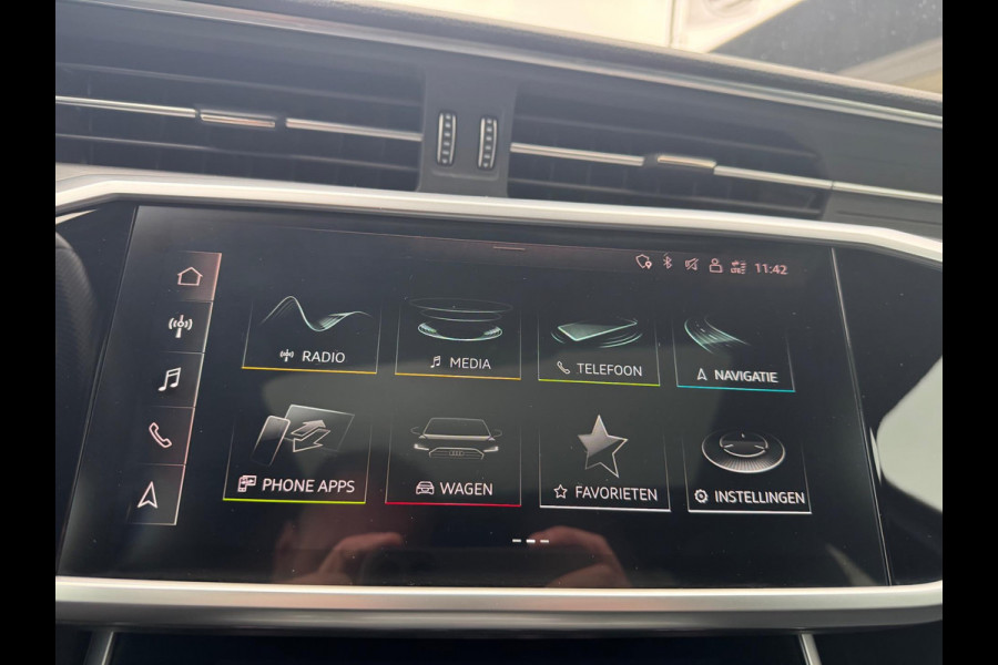 Audi A6 Avant 55 TFSI e quattro Competition 367 PK HUD Pano 360 Trekhaak