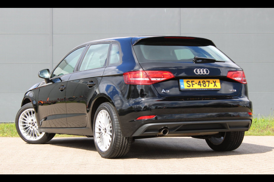 Audi A3 Sportback 1.0 TFSI Design 17Inch BTW-Verrekenbaar RIJKLAAR