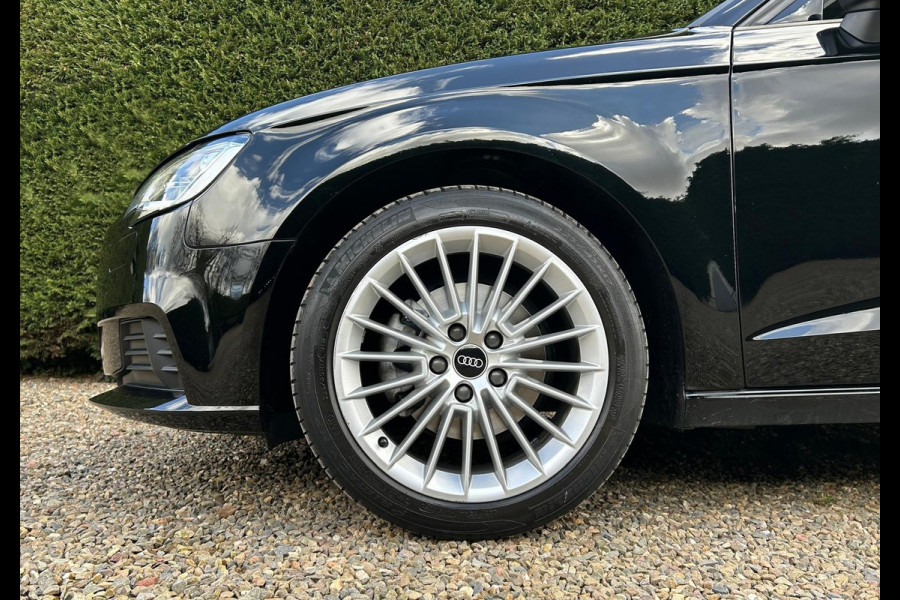 Audi A3 Sportback 1.0 TFSI Design 17Inch BTW-Verrekenbaar RIJKLAAR