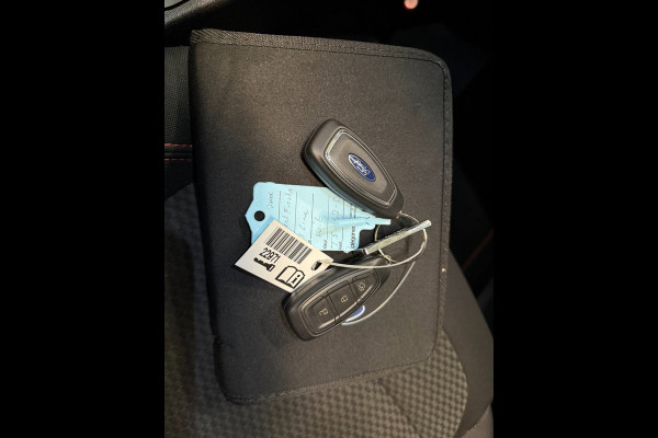 Ford Fiesta 1.0 EcoBoost ST-Line 125PK PANO/NAVI/CAM/ECC/PDC/DAB/CARPLAY//