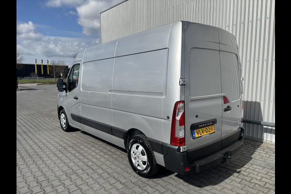 Renault Master 2.3 dCi L2H2*A/C*CRUISE*NAVI*HAAK*CAM*INRICHTING*