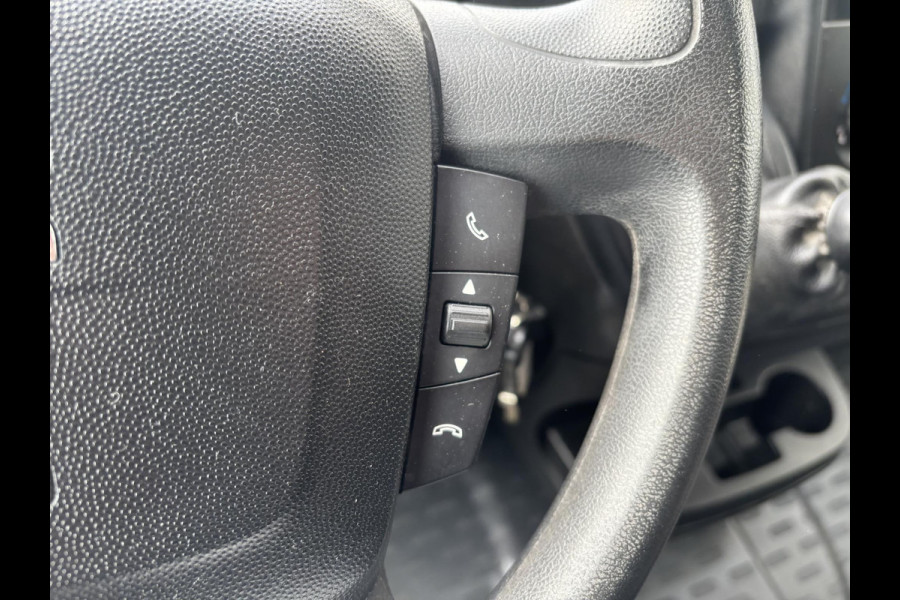 Citroën Jumper 33 2.2 BlueHDi 120 L2H2*3-PERSOONS*TEL*PDC*