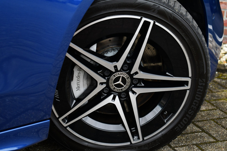 Mercedes-Benz C-Klasse Estate 300 e AMG Line Pano Trekh Distronic 360-camera