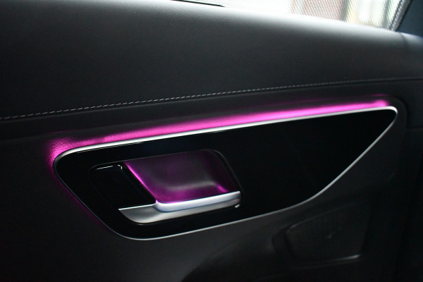 Mercedes-Benz C-Klasse Estate 300 e AMG Line Pano Trekh Distronic 360-camera