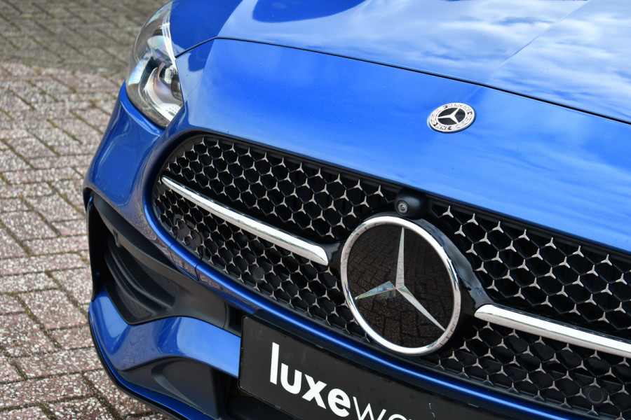 Mercedes-Benz C-Klasse Estate 300 e AMG Line Pano Trekh Distronic 360-camera