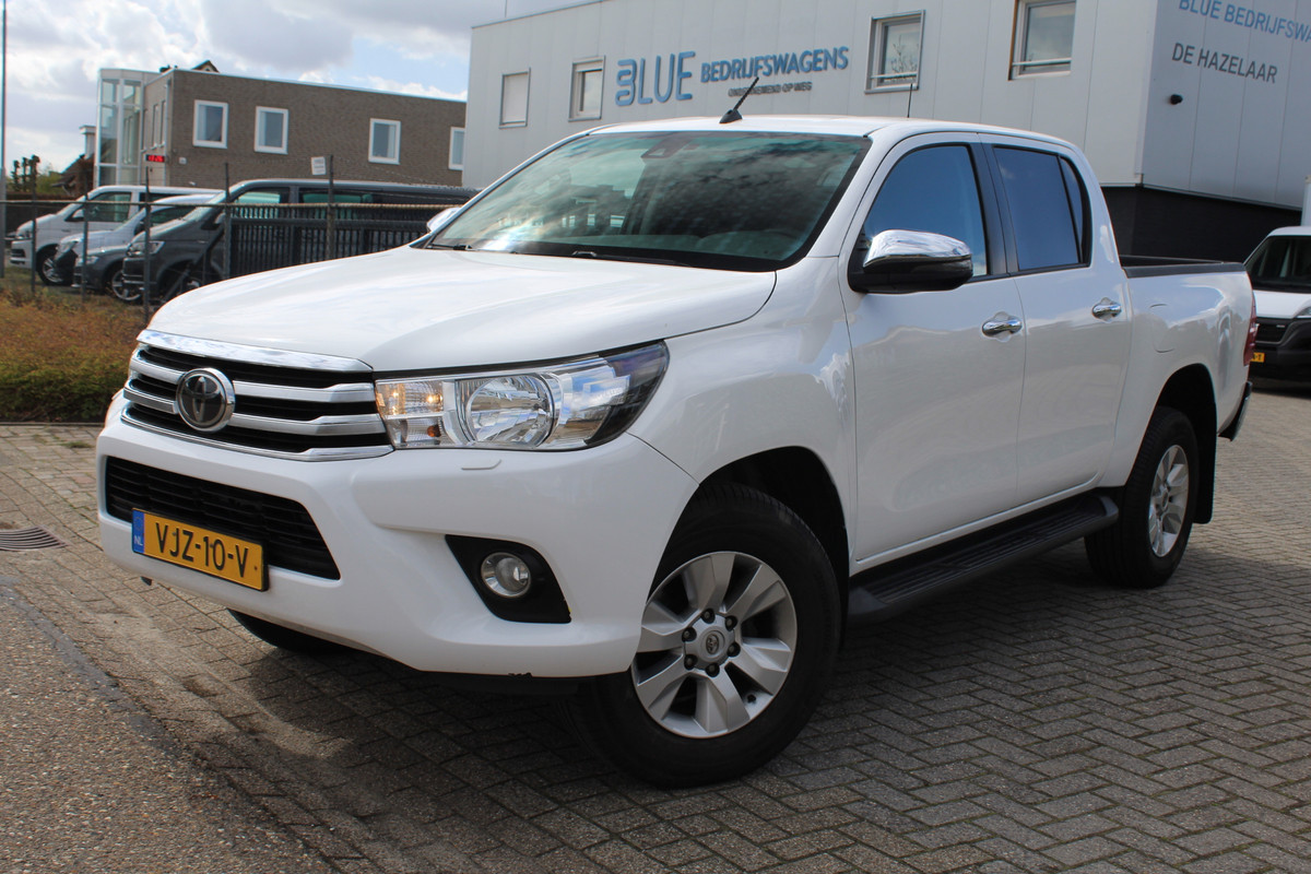 Toyota Hilux 2.4 D-4D 150PK E6 4WD Automaat Double Cab Professional 4x4 ✓ Trekhaak