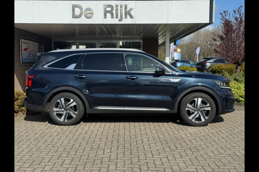 Kia Sorento 1.6 T-GDI Hybrid 2WD ExecutiveLine 5p. | ACC, Pano, Leder, Carplay/Android, Trekhaak, NAP | 1e Eigenaar |