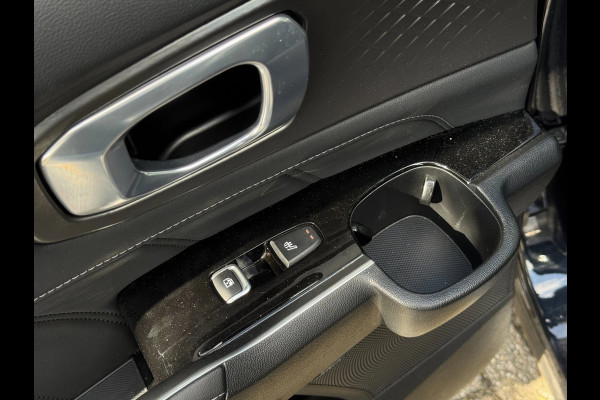 Kia Sorento 1.6 T-GDI Hybrid 2WD ExecutiveLine 5p. | ACC, Pano, Leder, Carplay/Android, Trekhaak, NAP | 1e Eigenaar |