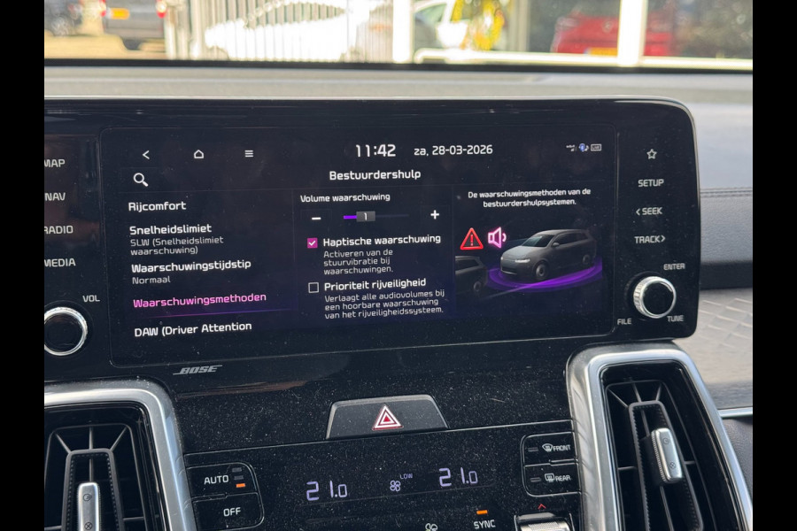 Kia Sorento 1.6 T-GDI Hybrid 2WD ExecutiveLine 5p. | ACC, Pano, Leder, Carplay/Android, Trekhaak, NAP | 1e Eigenaar |