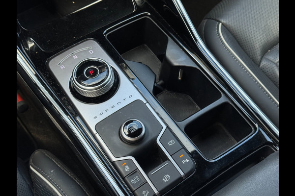 Kia Sorento 1.6 T-GDI Hybrid 2WD ExecutiveLine 5p. | ACC, Pano, Leder, Carplay/Android, Trekhaak, NAP | 1e Eigenaar |